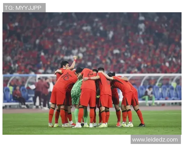 中国男足迎战沙特队期待逆袭全力争胜展现拼搏精神